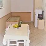 Marina Apartahotel 3*