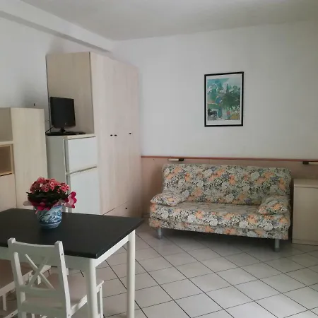 Marina 아파트호텔