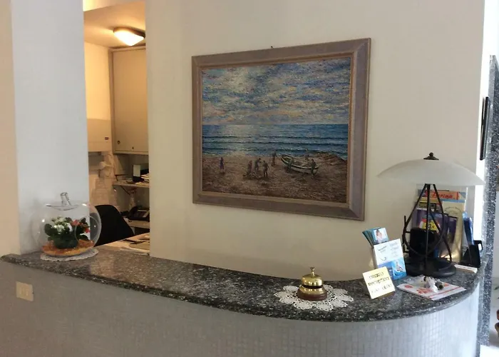 Marina شقة فندقية ألاسيو