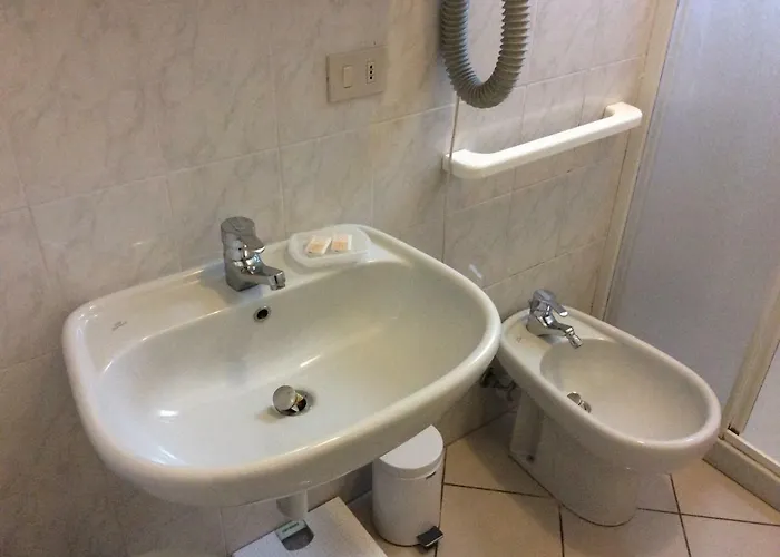 شقة فندقية Marina ألاسيو